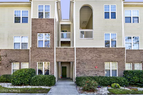 4525 Sagedale Drive #Unit 203,  Wilmington,  NC 28405