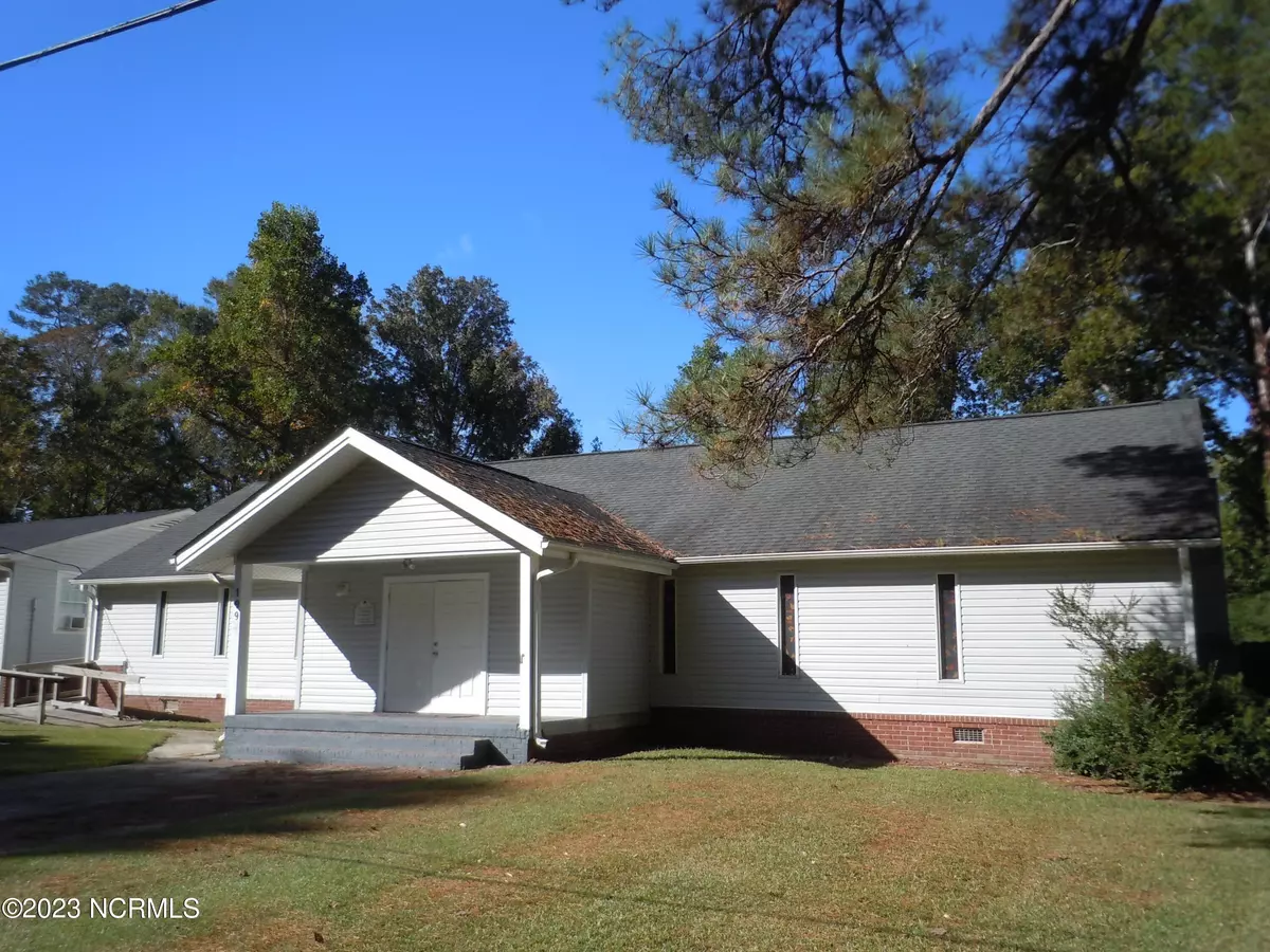 Whiteville, NC 28472,199 Forest DR W