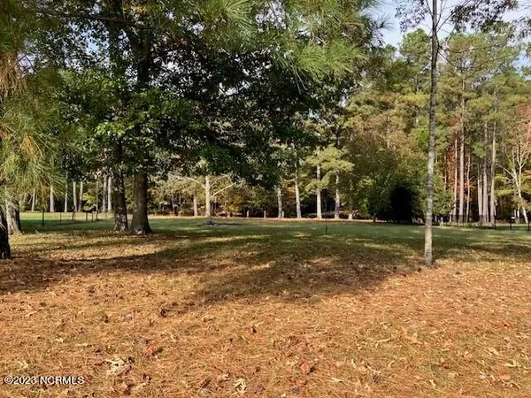 108 Robin DR, South Mills, NC 27976