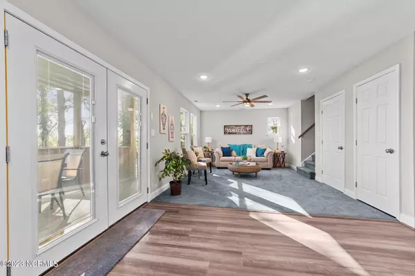 Shiloh, NC 27974,113 Blue Heron RD