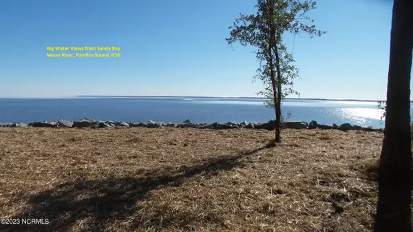 Oriental, NC 28571,15 Sandy Bay Drive W