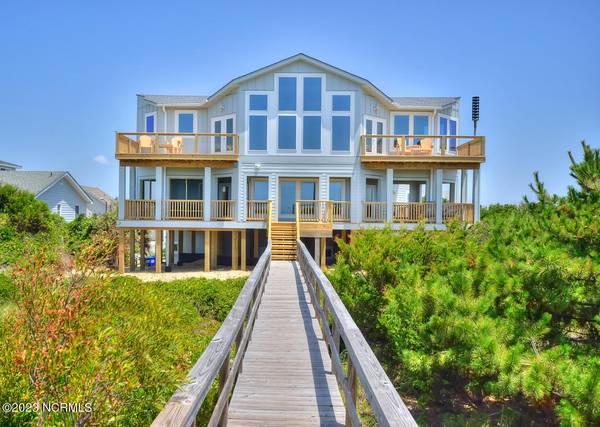 105 Caswell Beach Road,  Oak Island,  NC 28465