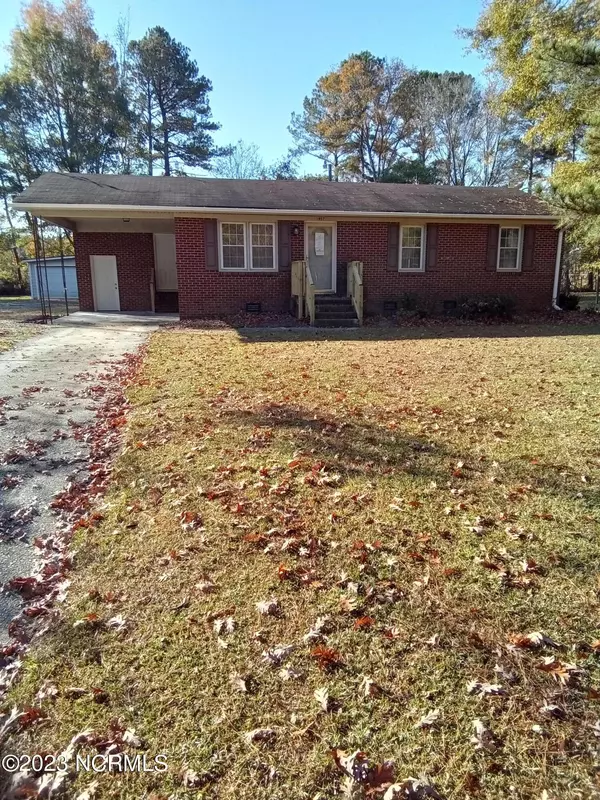 1957 King Drive, Greenville, NC 27834