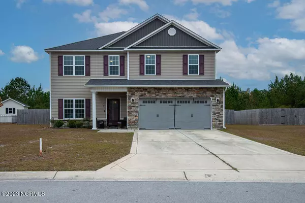 303 Pettigrew Lane, Jacksonville, NC 28546