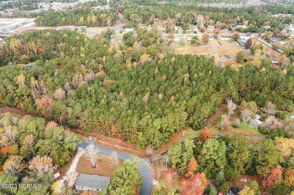 Hubert, NC 28539,131 Henson RD