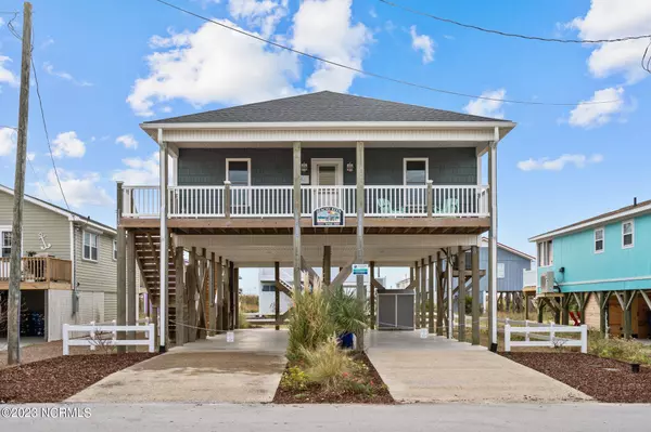 1318 N Topsail Drive, Surf City, NC 28445