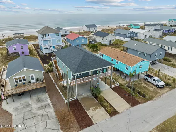 Surf City, NC 28445,1318 N Topsail DR