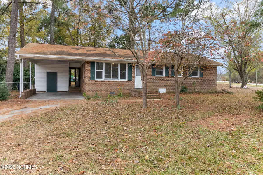 100 Woodlawn Drive, Jacksonville, NC 28546