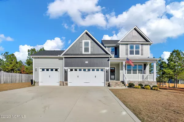 525 Danbury Court, Carthage, NC 28327