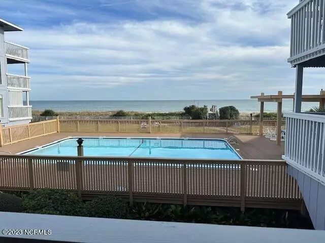 Carolina Beach, NC 28428,1311 Lake Park Boulevard S #6b