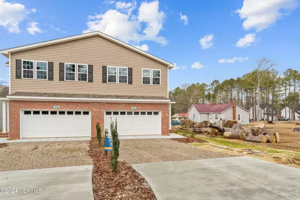 334 Smith Street, Vass, NC 28394