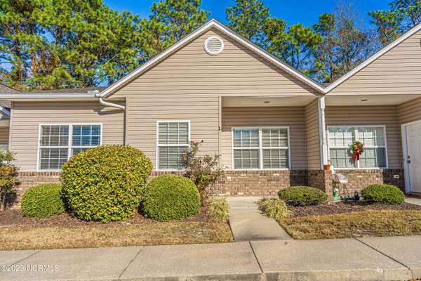 101 E Rhode Island AVE #L, Southern Pines, NC 28387