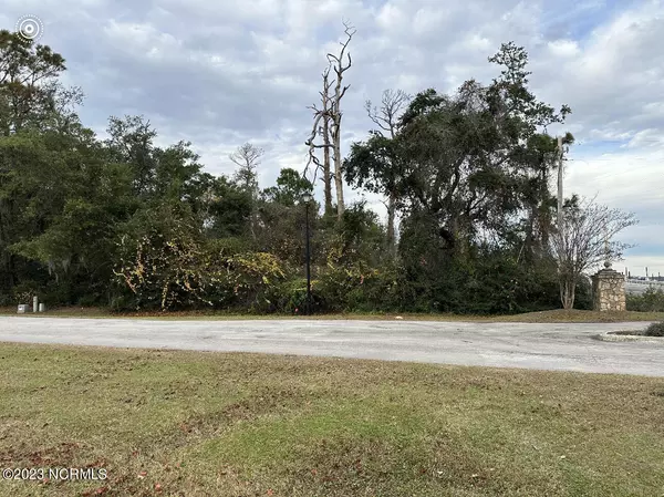 Harkers Island, NC 28531,104 Harkers Point Road