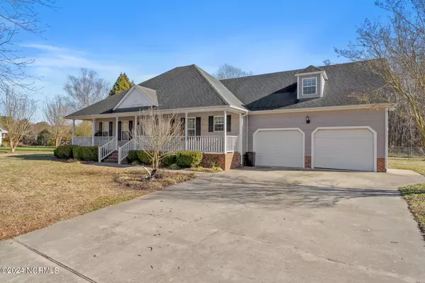 1008 Macey Jo Court, Elizabeth City, NC 27909