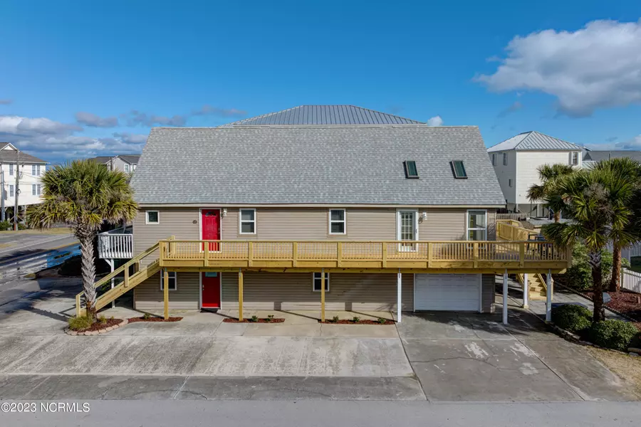 1402 N New River DR #A & B, Surf City, NC 28445