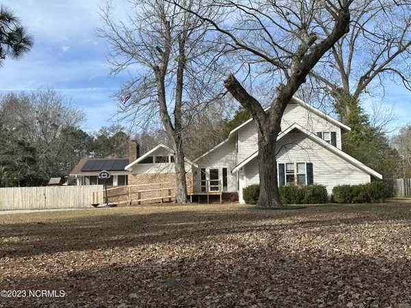 707 Highland DR, Laurinburg, NC 28352