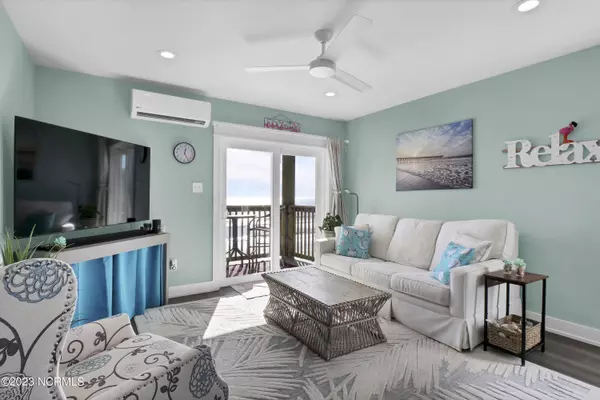 North Topsail Beach, NC 28460,2182 New River Inlet RD #Unit 379