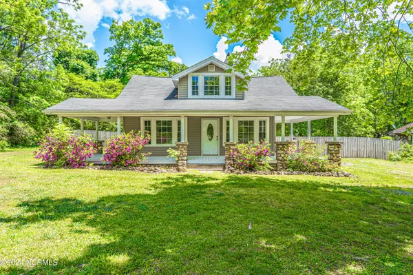 6979 Nc 705 HWY, Robbins, NC 27325