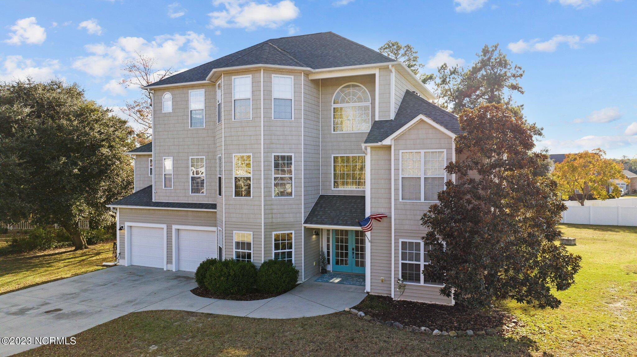Newport, NC 28570,108 Mallard CT