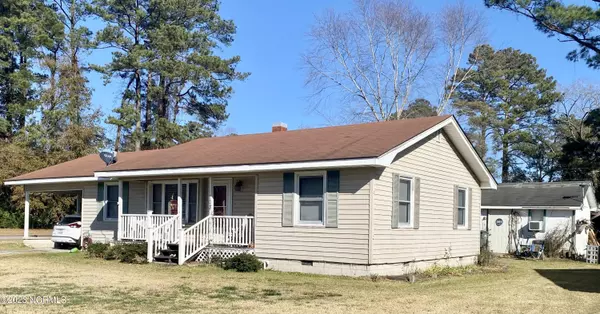 103 Fussell Street, Rose Hill, NC 28458