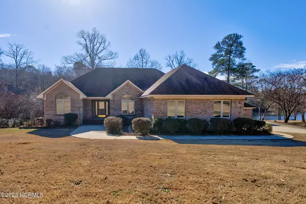 131 Lakeside Drive, Rockingham, NC 28379