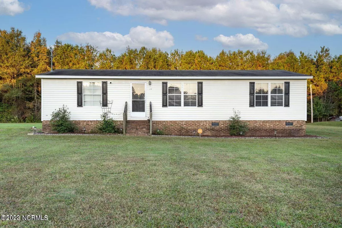 Lucama, NC 27851,7330 Boot CT