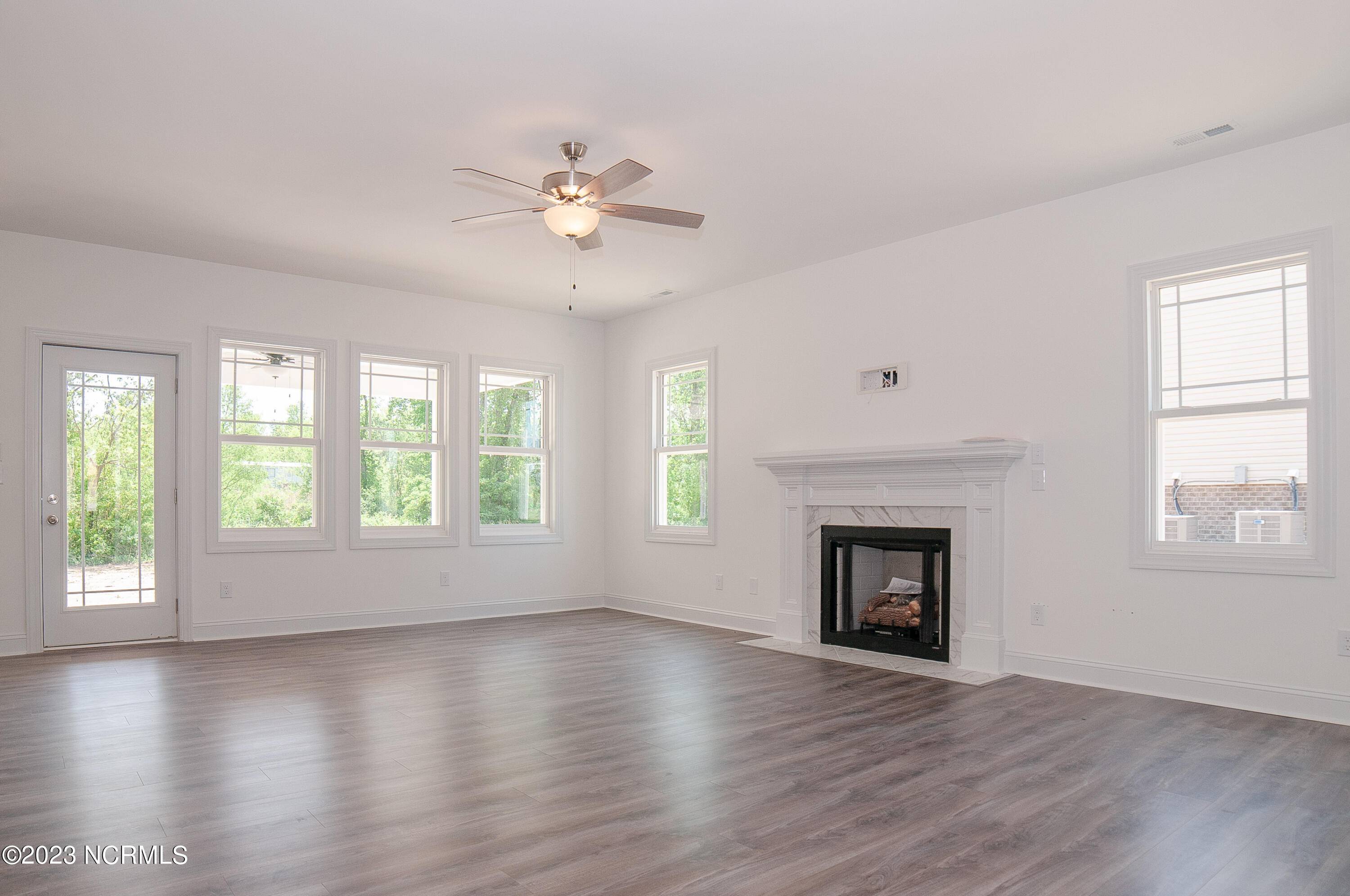 Benson, NC 27504,27 Cedarbrook DR