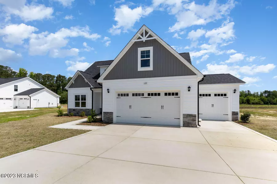 129 Jackson Pond DR, Smithfield, NC 27577