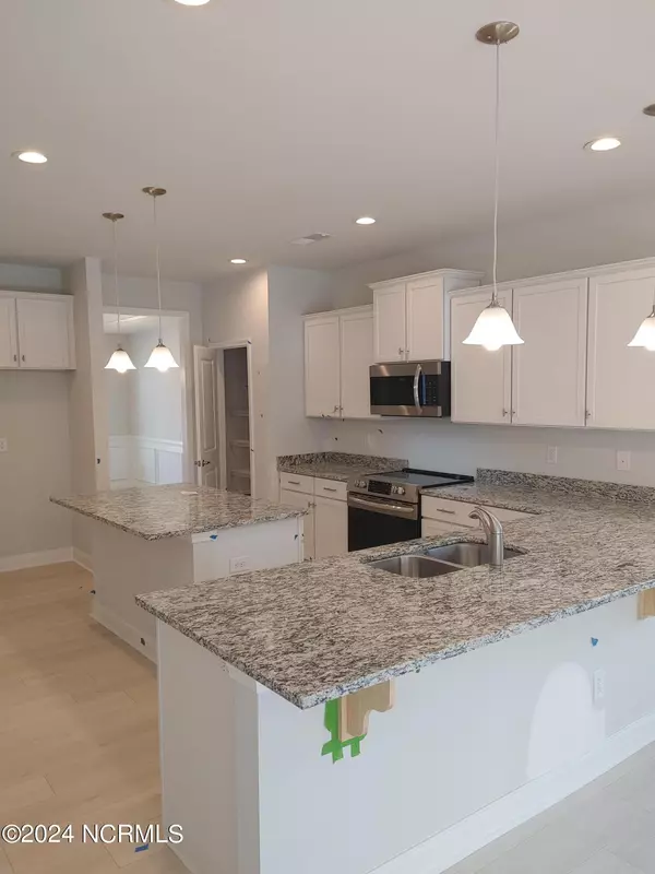 Richlands, NC 28574,605 Central Park WAY