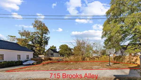 Wilmington, NC 28401,715 Brooks Alley