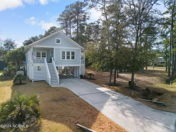 Oak Island, NC 28465,2003 W Yacht DR