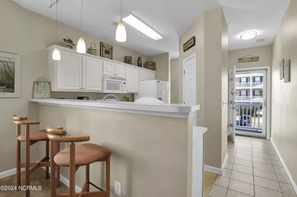 Sunset Beach, NC 28468,887 Great Egret Circle SW ## 4