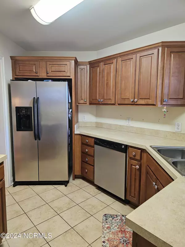 Supply, NC 28462,493 Lancaster Woods DR