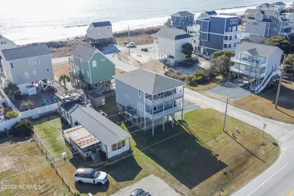 North Topsail Beach, NC 28460,5605 18th Avenue