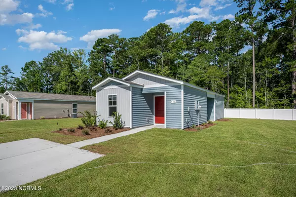 Shallotte, NC 28470,3826 Lady Bug DR #204- Hannah B