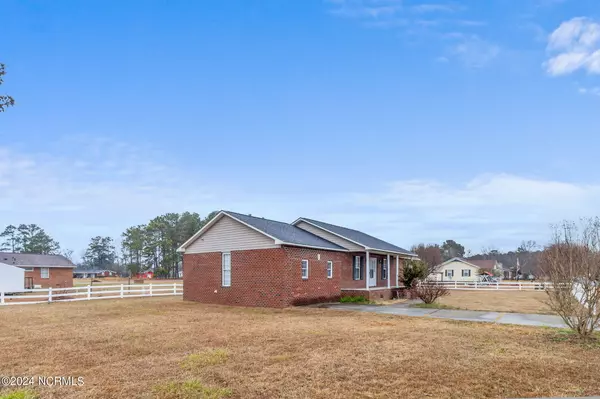 Pembroke, NC 28372,724 Brookfield Drive