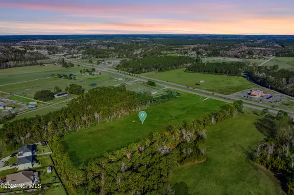 Hubert, NC 28539,4178 Freedom WAY