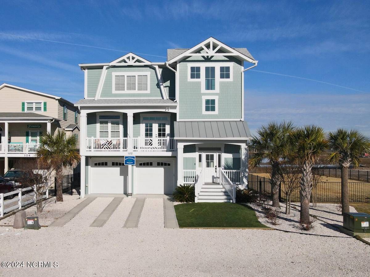 Sunset Beach, NC 28468,102 N Shore DR W