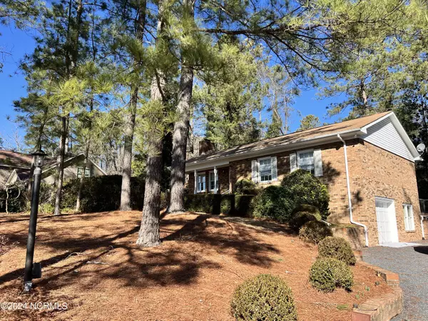 Whispering Pines, NC 28327,12 Lakeview Drive