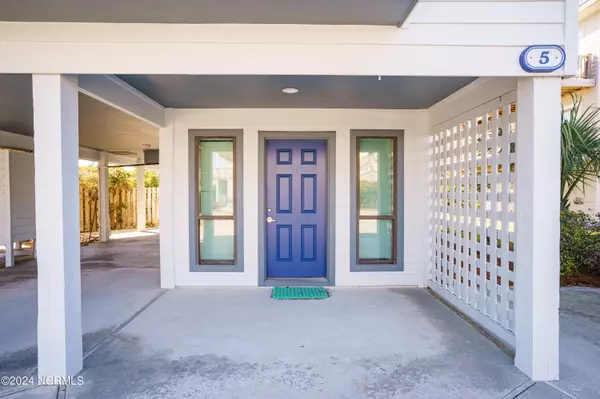 Wrightsville Beach, NC 28480,5 Sea Oats LN