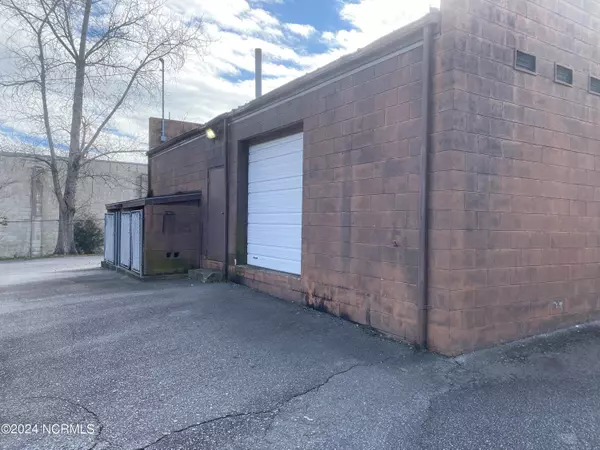 Washington, NC 27889,112 E 5th ST