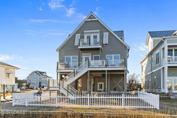 306 Old Causeway RD,  Atlantic Beach,  NC 28512