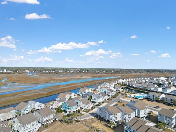 Ocean Isle Beach, NC 28469,12 Schooner Dr DR #8