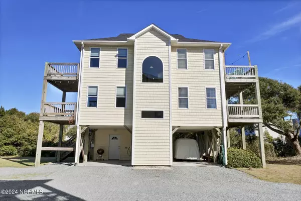 516b N Anderson BLVD, Topsail Beach, NC 28445