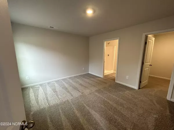 Winnabow, NC 28479,5295 Meagan LN NE #Lot 64