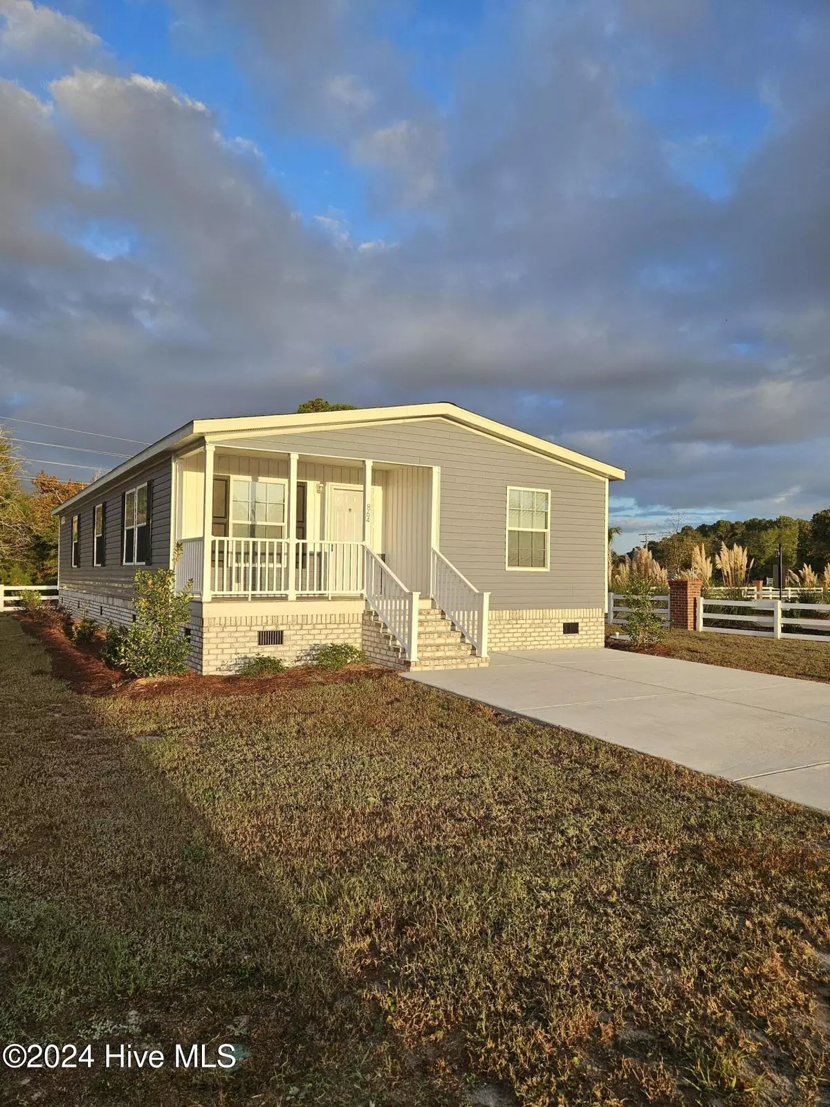 Calabash, NC 28467,864 Yaupon DR SW