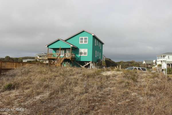 7807 E Beach DR, Oak Island, NC 28465