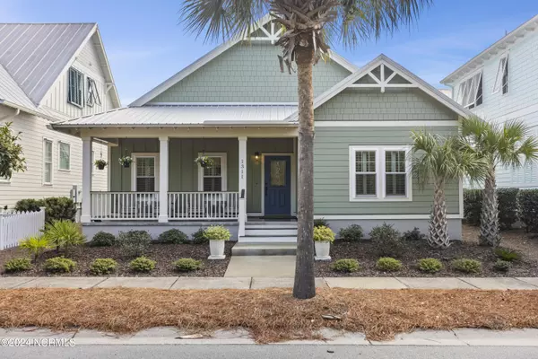 1311 Croaker LN, Carolina Beach, NC 28428