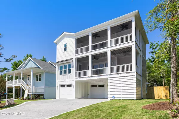 Oak Island, NC 28465,111 SW 22nd ST