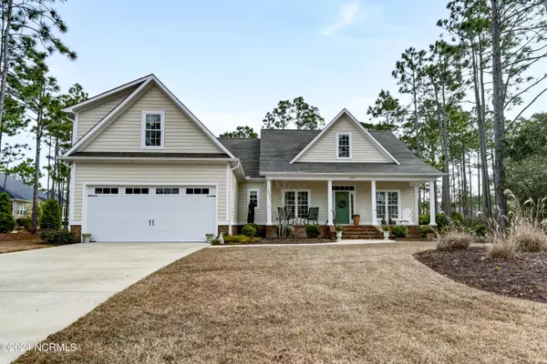 3027 Aston LN, Southport, NC 28461